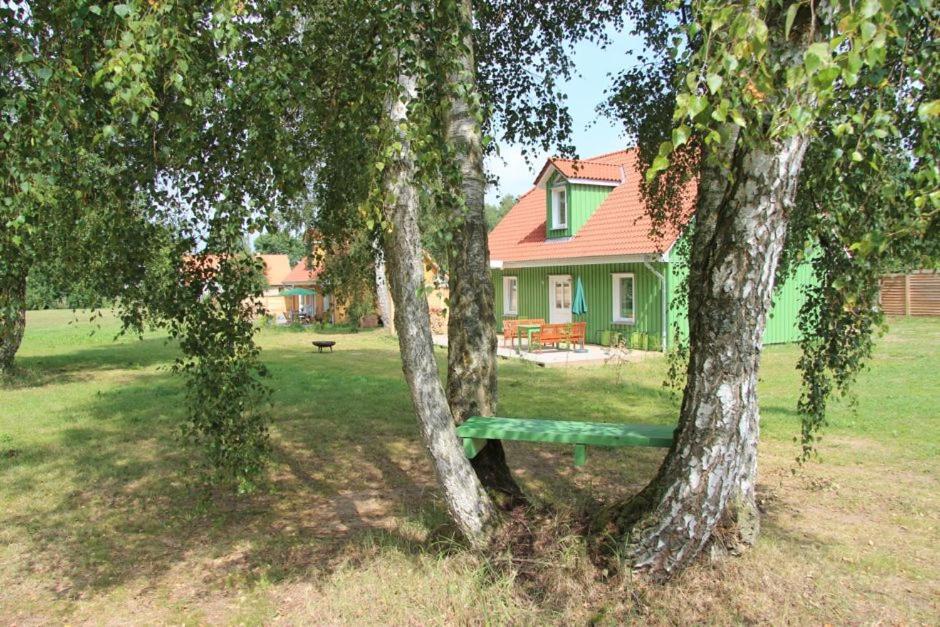 Ferien In Troja Villa Larz Exterior photo